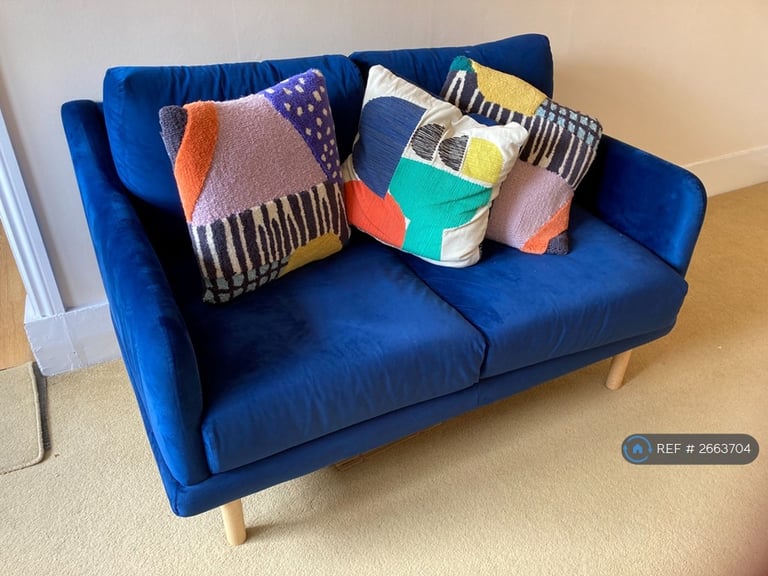 2 bedroom flat in Doughty Street, London, WC1N (2 bed) (#2663704)