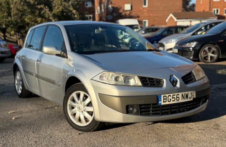 Renault, MEGANE, Hatchback, 2006, Manual, 1598 (cc), 5 doors
