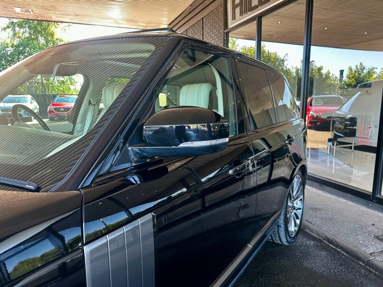  Land Rover Range Rover 4.4 SD V8 Vogue SE Auto 4WD Euro 6 (s/s) 5dr  Diesel Automatic