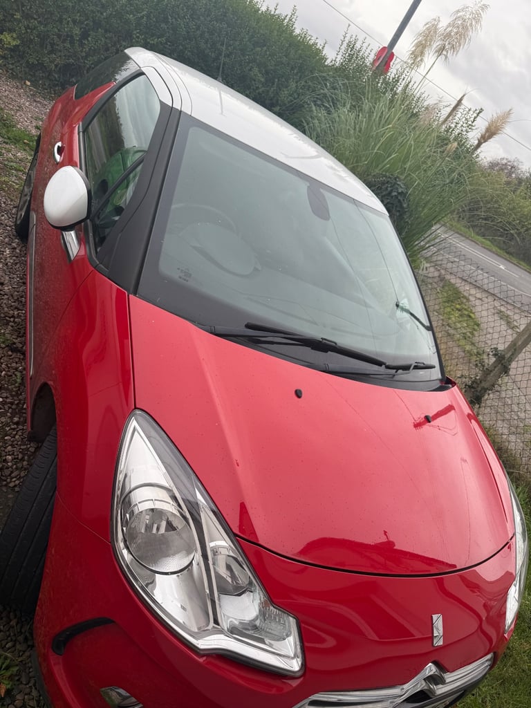 Citroen, DS3, Hatchback, 2012, Manual, 1560 (cc), 3 doors