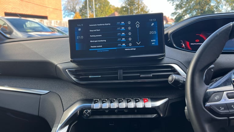 2023 Peugeot 3008 1.2 HYBRID Allure Premium + SUV 5dr Petrol Hybrid e-DSC6 Euro 6 (s/s) (136  SUV...