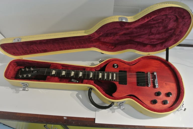American Gibson Left Hand Les Paul