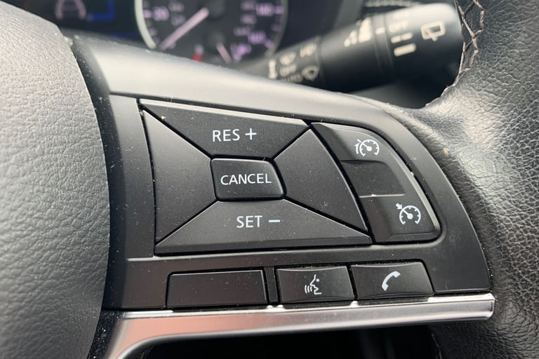 2023 Nissan Juke 1.6 Hybrid N-Connecta 5dr Auto Hatchback Hybrid Automatic