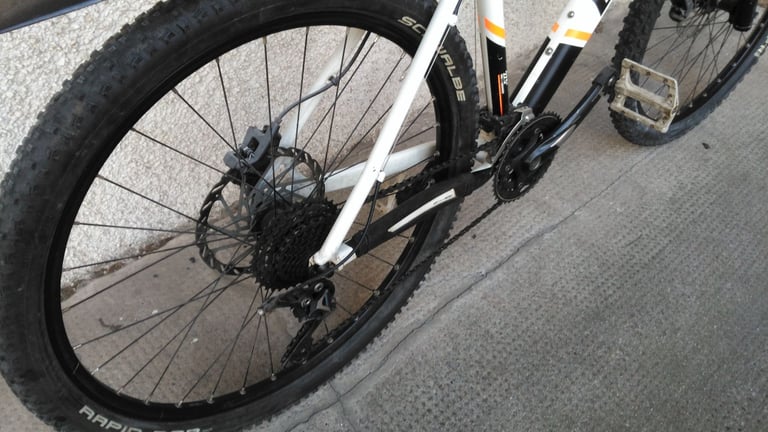 B-Twin Rockrider 580
