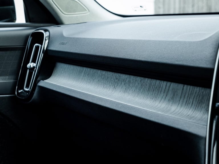 2021 Volvo XC40 1.5h T5 Twin Engine Recharge 10.7kWh Inscription Pro Auto Euro 6 (s/s) 5dr ESTATE...