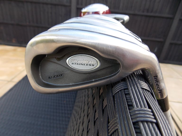 Mens Right Handed Intech Fireline Golf Club Set + Bag