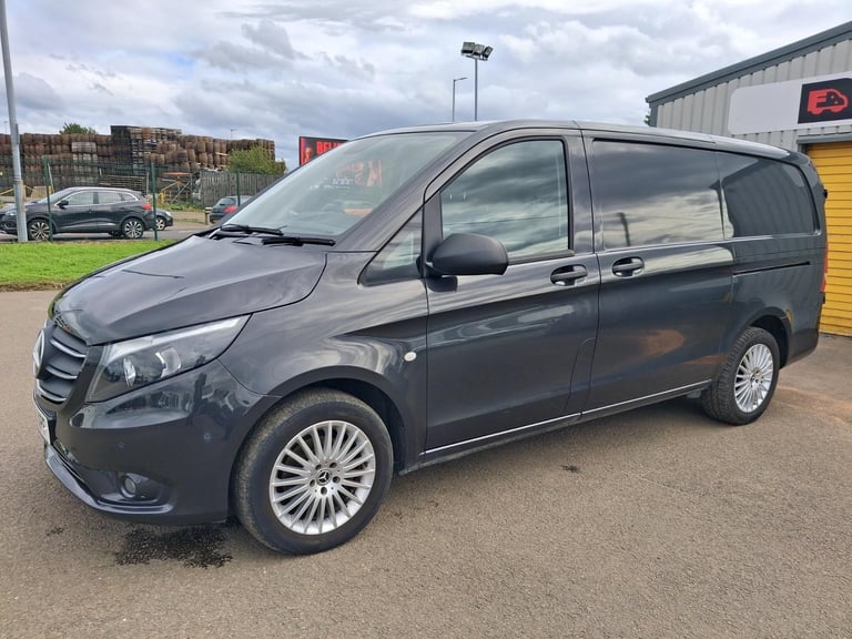Mercedes-Benz Vito 114CDI L2 PREMIUM AUTO 6 DOOR EURO 6 GREY