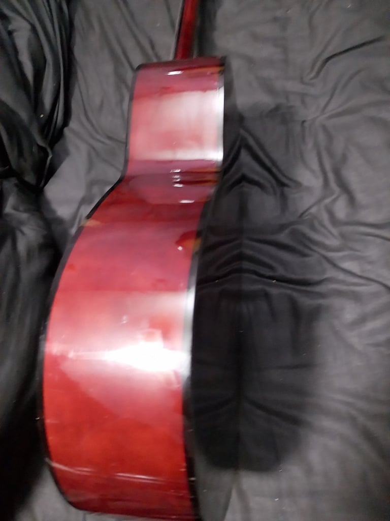 Elevation W100NA full size steel string acoustic guitar