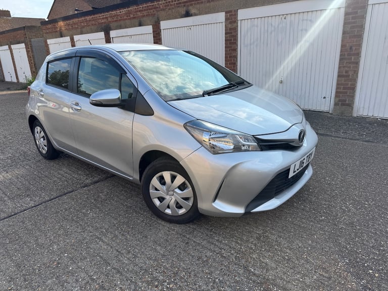 2016 Toyota Yaris Euro 6 Hatchback Petrol Automatic