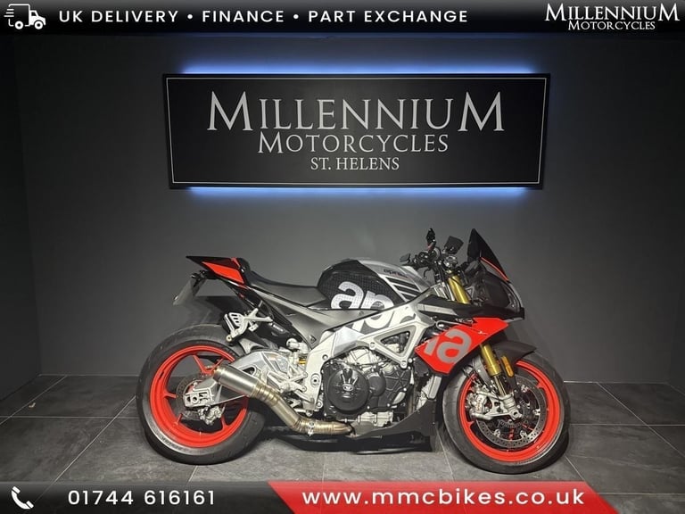 APRILIA TUONO V4 1100 FACTORY PERFORMANCE NAKED MOTORCYCLE