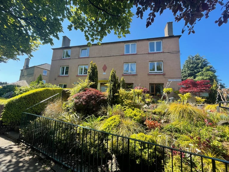 image for 2 Bedroom Flat, Hutchison Crossway, Edinburgh