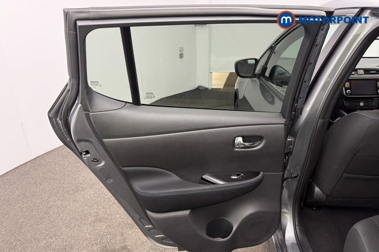 2022 Nissan Leaf 110kW N-Connecta 39kWh 5dr Auto Hatchback Electric Automatic