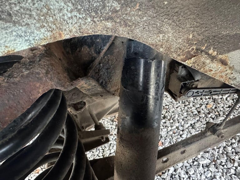 2004 Land Rover Discovery 2.5 TD5 S Station Wagon 5dr (7 Seats) ESTATE Diesel Automatic