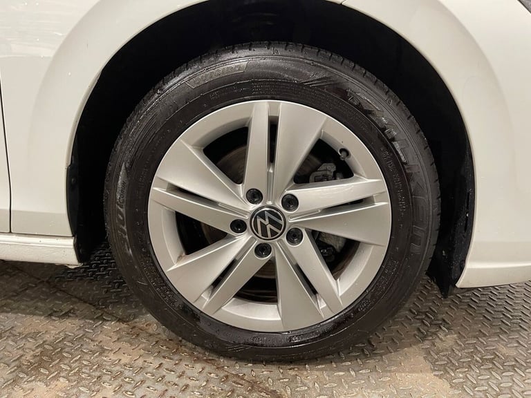 2021 Volkswagen Golf 1.5 eTSI MHEV Life Hatchback 5dr Petrol Hybrid DSG Euro 6 (s/s) (150 ps) Hat...
