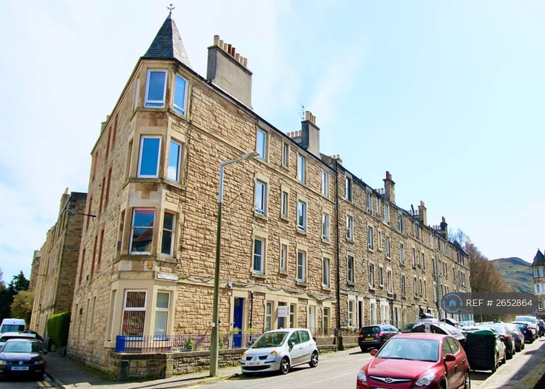 1 bedroom flat in Dalgety Street, Edinburgh, EH7 (1 bed) (#2652864)