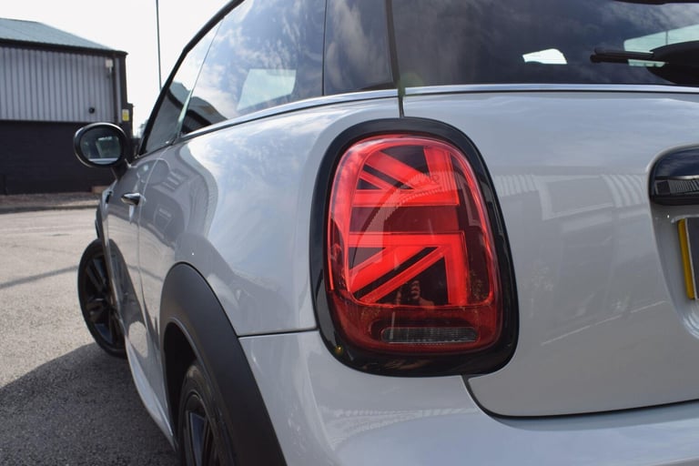 2022 MINI Hatch 2.0 Cooper S Sport 3dr Auto HATCHBACK PETROL Automatic