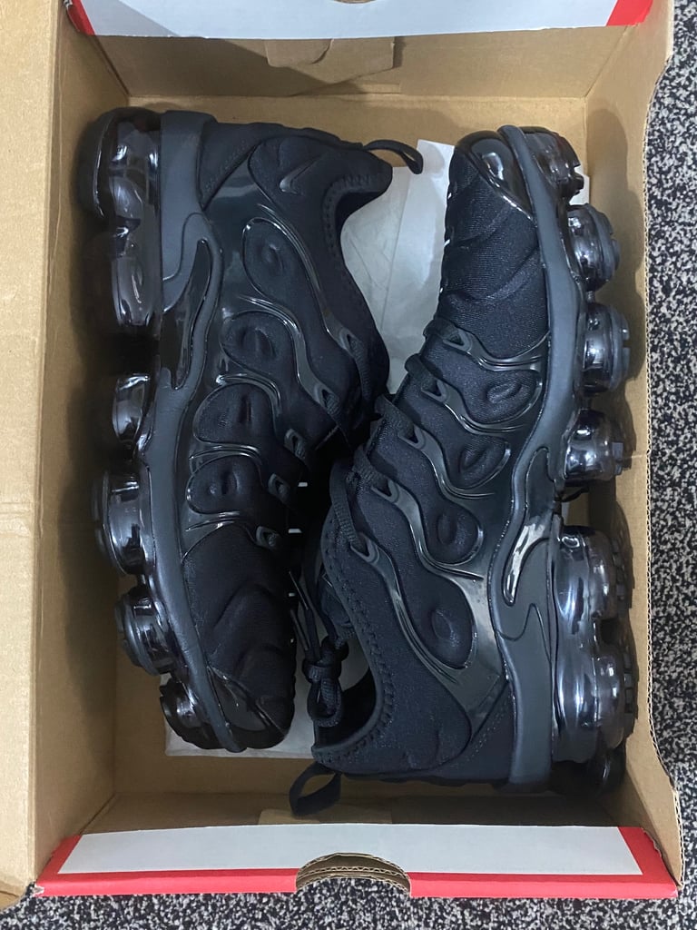 image for Nike VaporMax Plus - Size 9 - Trainers for Men