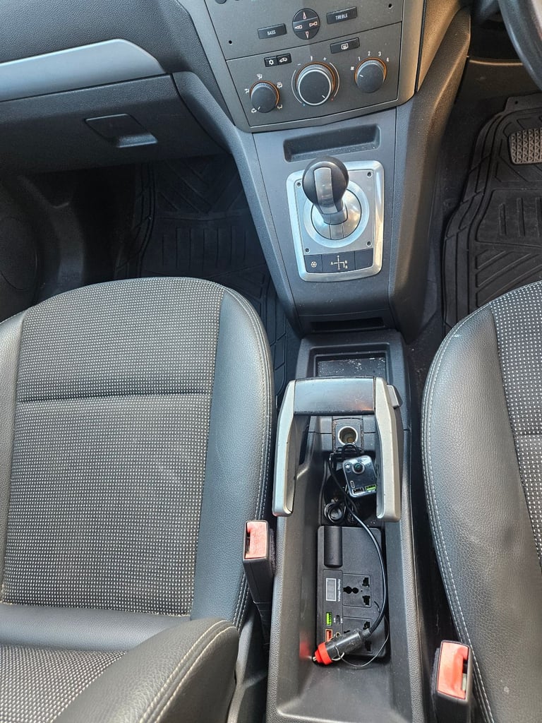 Vauxhall, ZAFIRA, MPV, 2006, Semi-Auto, 1796 (cc), 5 doors