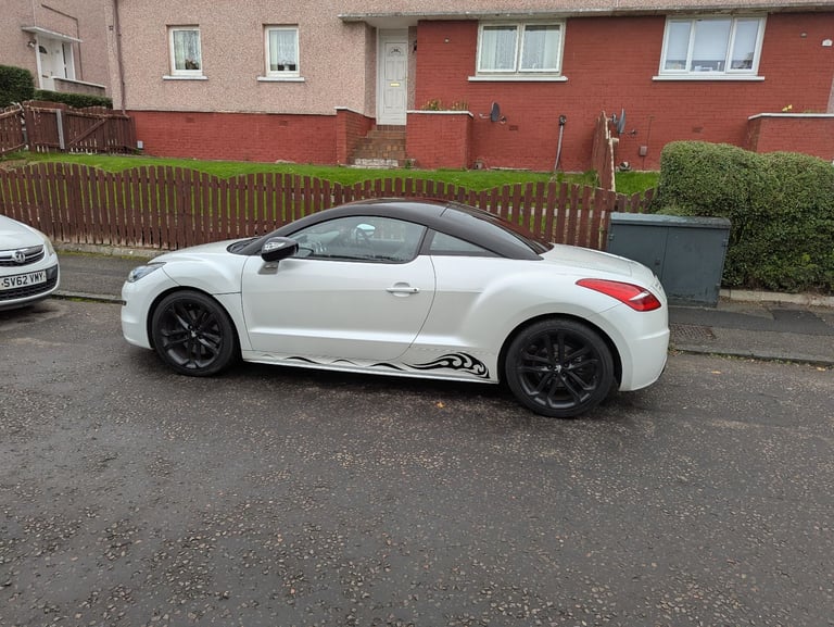Peugeot rcz for sale very good condition 