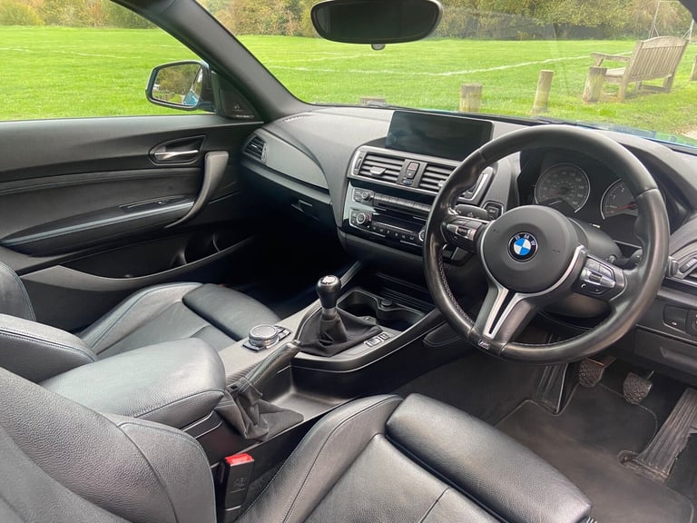 2016 BMW M2 M2 2dr 6 speed manual  COUPE Petrol Manual