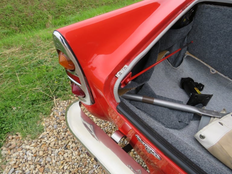 1960 Daimler Sp250 V 8 Roadster Petrol Manual