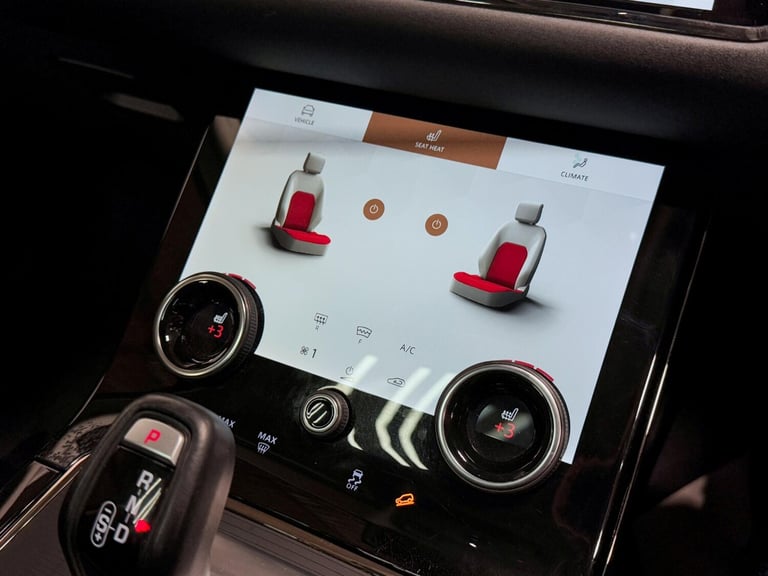 2022 Land Rover Range Rover Evoque 2.0 D200 MHEV R-Dynamic SE SUV 5dr Diesel Auto 4WD Euro 6 (s/s...