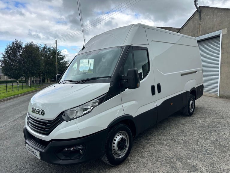 IVECO DAILY 2.3 D HPI 14V 35S 3520 2022