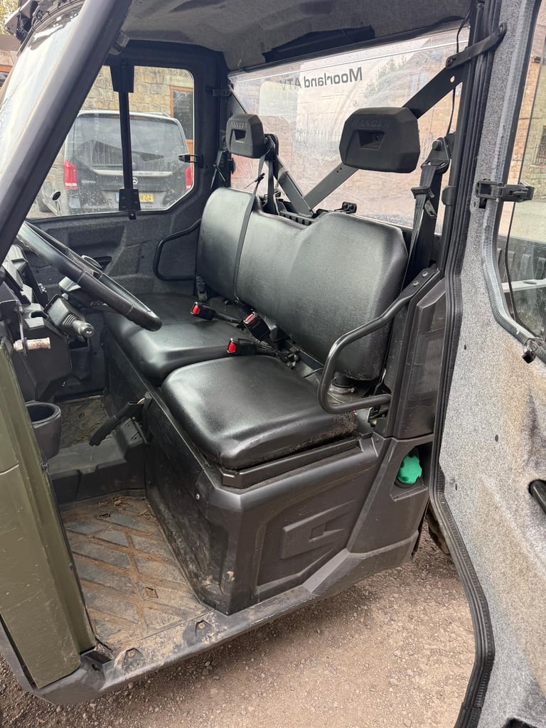 2018 ( 68 ) Polaris Ranger 1000 Diesel fully enclosed cab