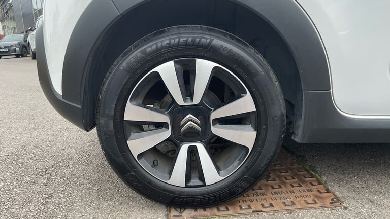 2024 Citroen C3 1.2 PureTech PLUS Hatchback 5dr Petrol EAT6 Euro 6 (s/s) (110 ps) Hatchback Petro...