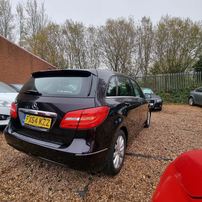 MERCEDES-BENZ W246 B180 CLASS 1.5 DIESEL 107 BHP YEAR 2014 £20 ROAD TAX PER YEAR&LONG  MOT!!!
