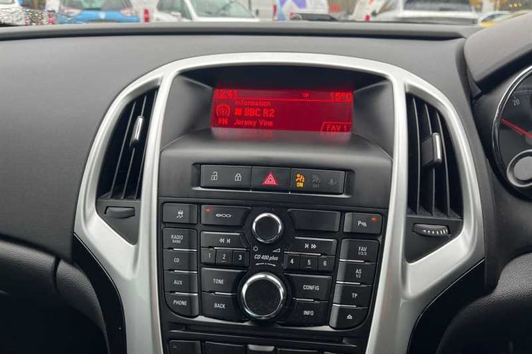 2015 Vauxhall Astra GTC 2.0 CDTi SRi Coupe 3dr Diesel Manual Euro 5 (s/s) (165 ps) Coupe Diesel M...