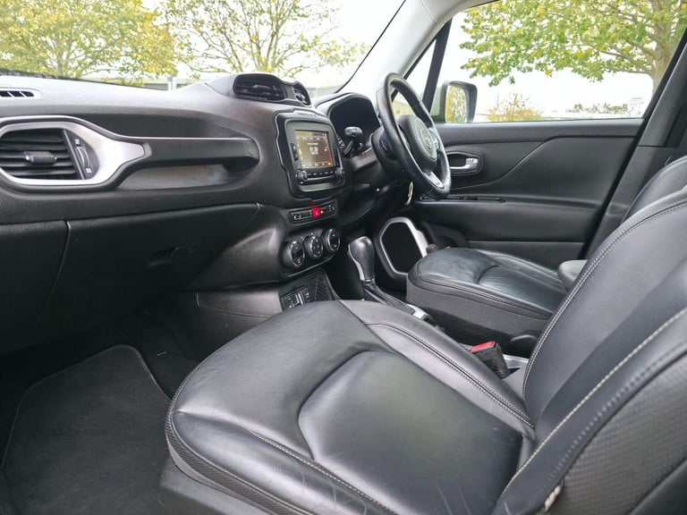 2017 Jeep Renegade 1.4T MultiAirII Limited DDCT Euro 6 (s/s) 5dr ESTATE Petrol Automatic
