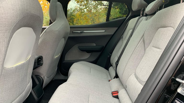 2025 Volvo EX30 Ultra Twin Motor Performance ESTATE Electric Automatic