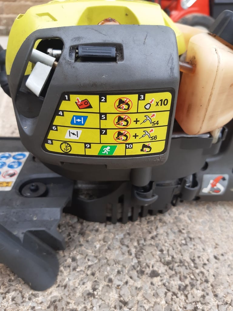 Ryobi hedge trimmer RHT2660R