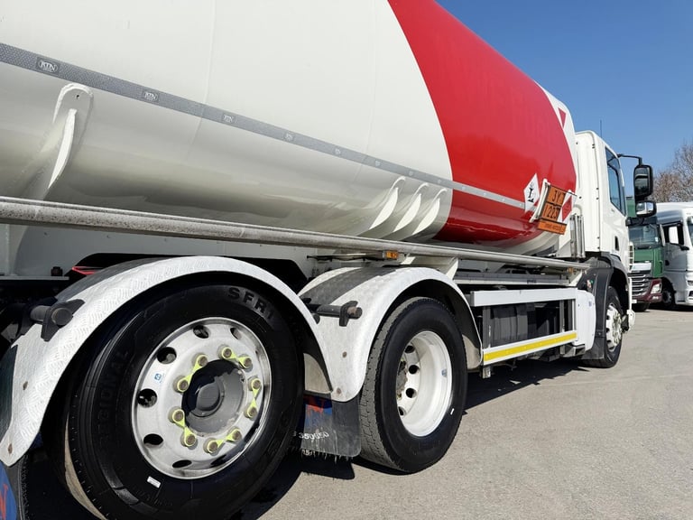 2019 DAF CF 340 20,000 LITRE FUEL TANKER 