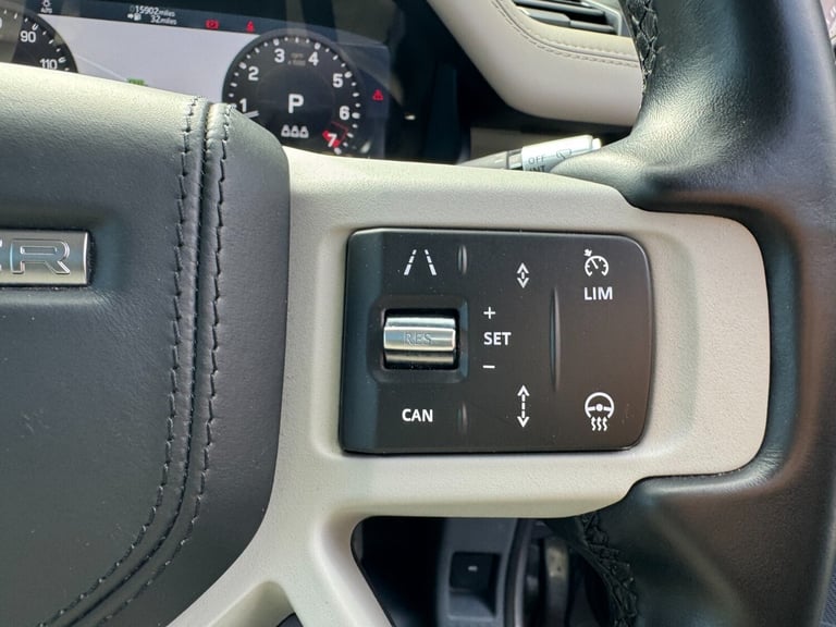 2021 Land Rover Defender 2.0 P300 HSE 90 3dr Auto [6 Seat] Estate Petrol Automatic