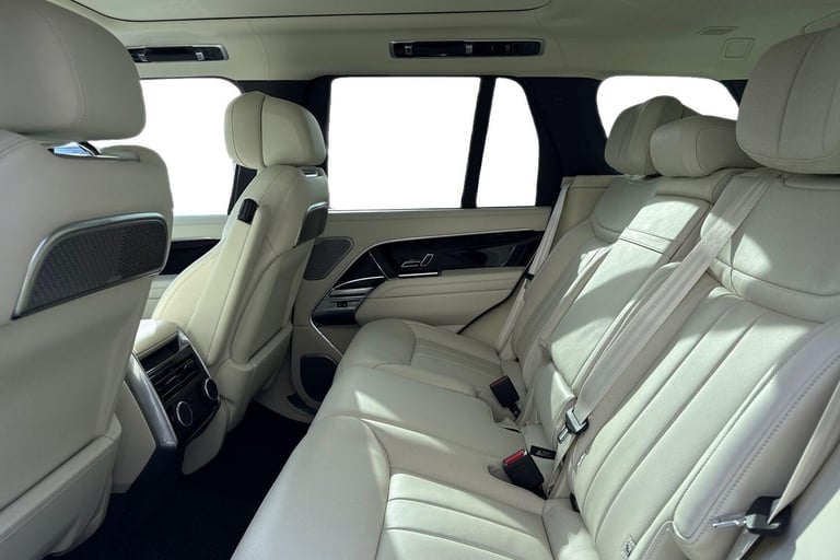 2025 Land Rover Range Rover 3.0 P460e 38.2kWh Autobiography Auto 4WD Euro 6 (s/s) 5dr SUV Automatic