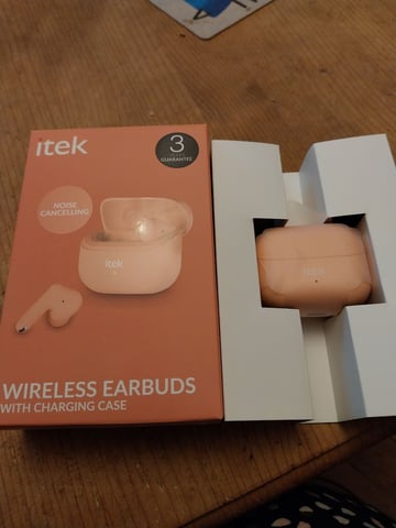 itek Wireless Earbuds NEW in Reading, Berkshire Gumtree - Main Image