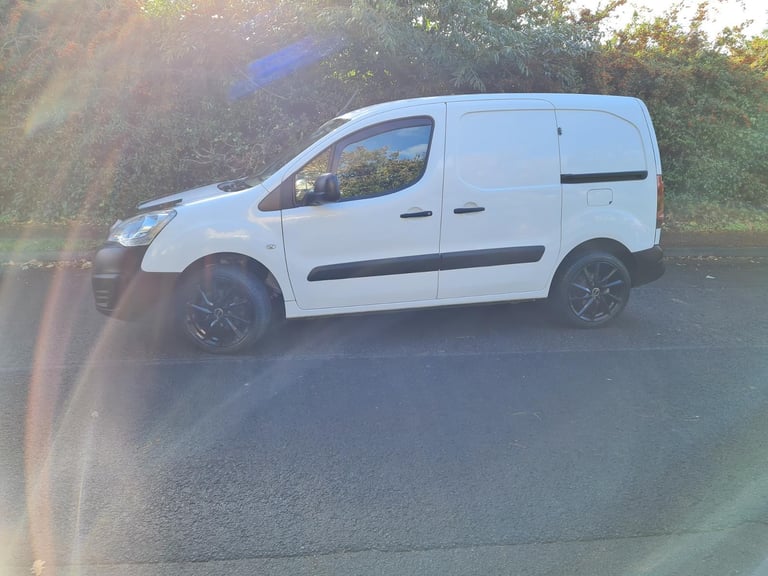 Peugeot, PARTNER, Panel Van, 2017, Manual, 1560 (cc)