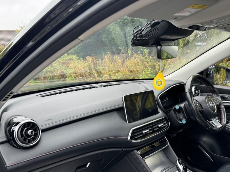 2021 MG MG HS 1.5 T-GDI 16.6kWh Exclusive Auto Euro 6 (s/s) 5dr ESTATE Petrol/Electric Hybrid Aut...
