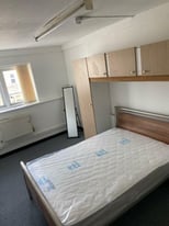 Double rooms available in large warm friendly flat share in wavertree