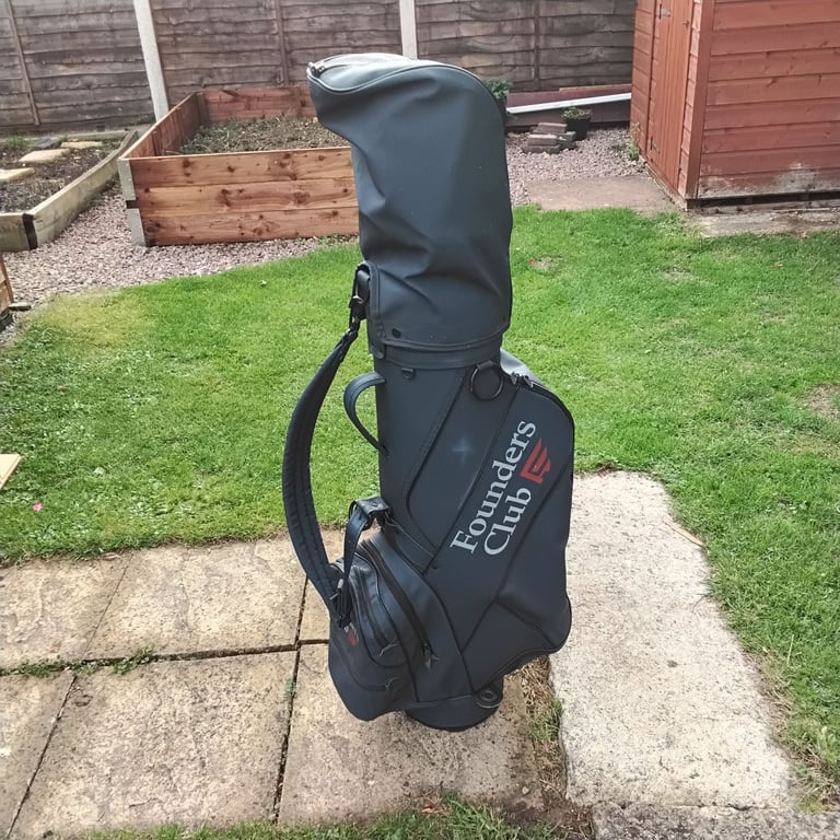 image for Wilson golf clubs and bag
