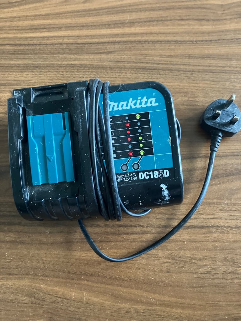 image for Makita 18V battery charger 