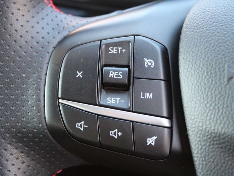 2020 Ford Kuga 1.5 EcoBlue ST-Line 5dr HATCHBACK DIESEL Manual