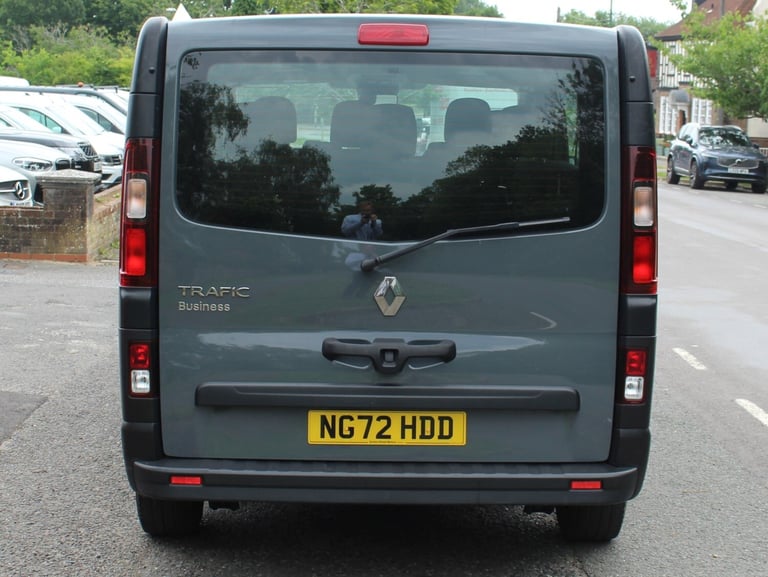 2023 Renault Trafic 2.0 dCi 28 Business Minibus Double Cab 5dr Diesel Manual