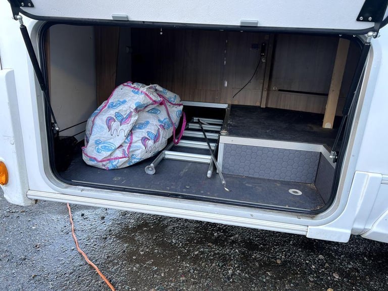 2018 - Adria Sun Living S70 DF - 2.3 ltr - 15,000k miles - 6 berth/6 belts