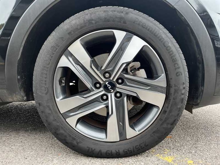 2023 Kia Sorento 1.6 T-GDi HEV Vision 5dr Auto ESTATE PETROL/ELECTRIC Automatic