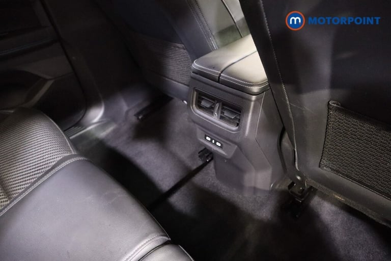 2023 Renault Austral E-Tech FHEV Iconic Esprit Alpine 5dr Auto 4C SUV Hybrid Automatic