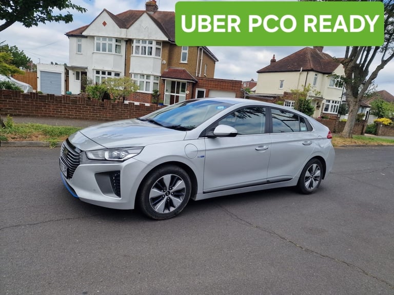 image for 2019 Hyundai IONIQ 1.6 GDi Plug-in Hybrid Premium SE 5dr DCT HATCHBACK Petrol Parallel Phev Autom...