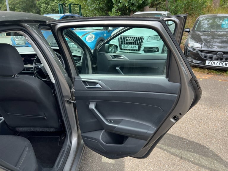 VOLKSWAGEN POLO 1.0 TSI 